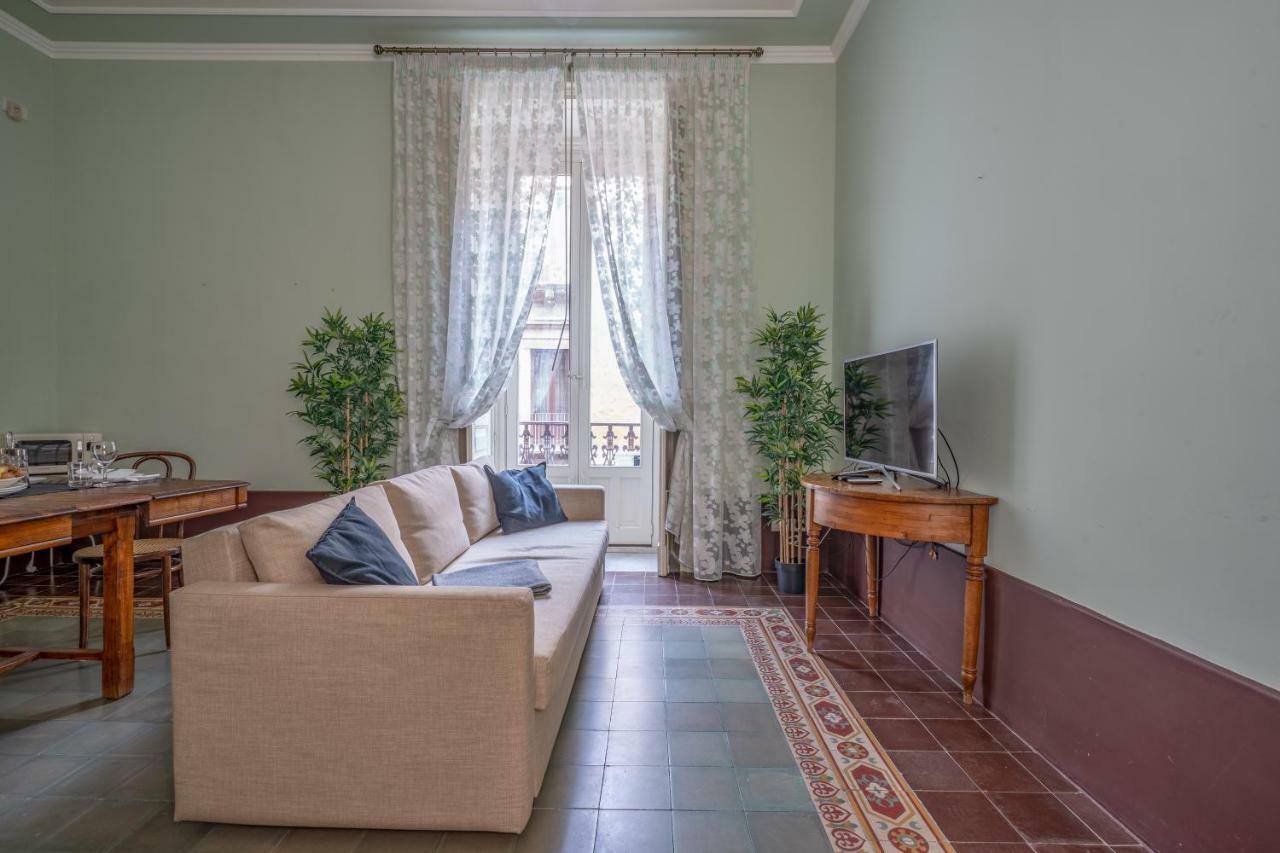 Apartment Lettera Living